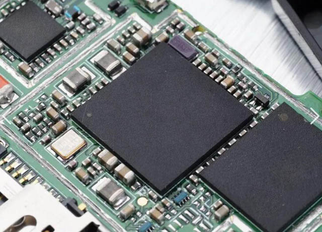 供應(yīng)【Infineon】無線連接：供應(yīng)藍(lán)牙 5.0 模塊、Wi-Fi 4 SoC、AIROC 汽車無線組合芯片