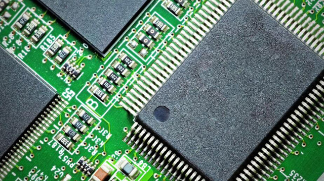 回收【Microchip】微波 MMIC 放大器、功率 MOSFET 晶體管、砷化鎵二極管、分立濾波器
